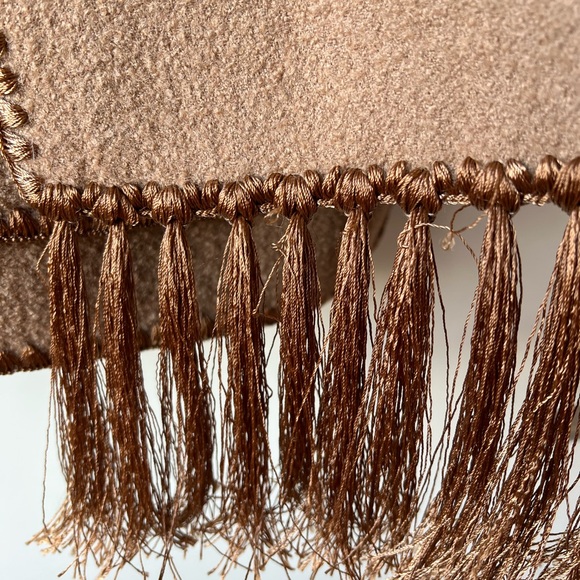 Toteme camel draped fringe wool-blend boucle jacket - Picture 7 of 11